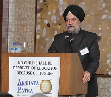 Indian ambassador to the UN Hardeep Puri at the fundraiser