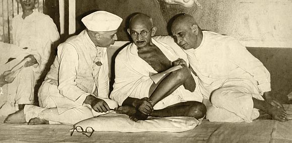 Sardar Patel and Pandit Nehru with Mahatma Gandhi