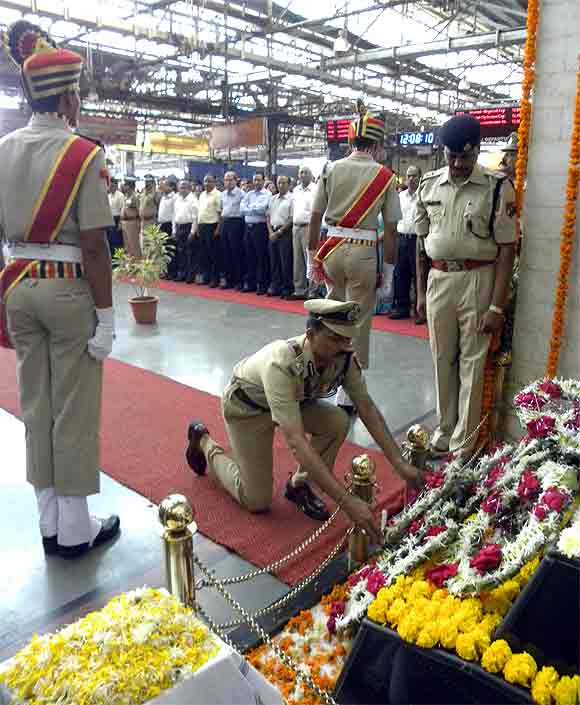 RPF troopers pay their respects at the CST memorial