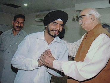 Bagga with Bharatiya Janata Party leader L K Advani