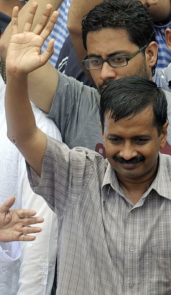 We fight for truth, government plays politics: Kejriwal