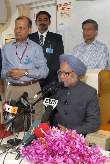 Manmohan Singh addressing media persons