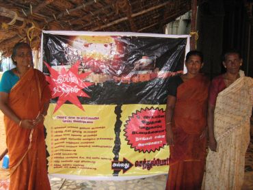 Protestors at Idinthakarai in Tamil Nadu