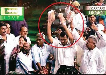 BJP MPs flashing wades of currency notes during the confidence vote in 2008
