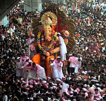 Mumbai's famous Lalbagcha Raja Ganpati's grand immersion procession underway