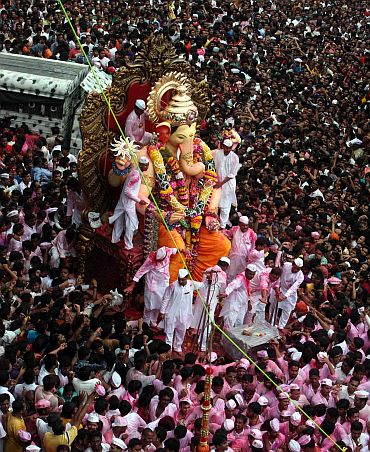 Lalbagcha Raja Ganpati's grand immersion procession underway in Mumbai