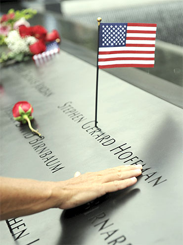 Tears and tributes at Ground Zero