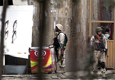 Afghan counter-terrorism personnel keep watch in Kabul