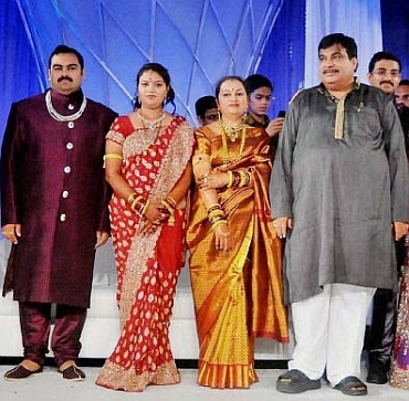 The reception of Gadkari's son Nikhil and Rutuja Patha in Nagpur
