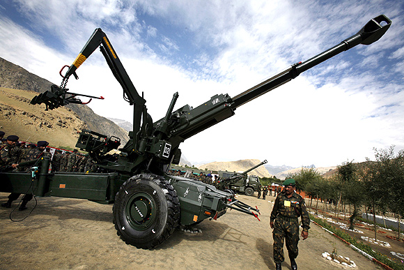 The 155 mm Bofors artillery gun in Drass, Kashmir