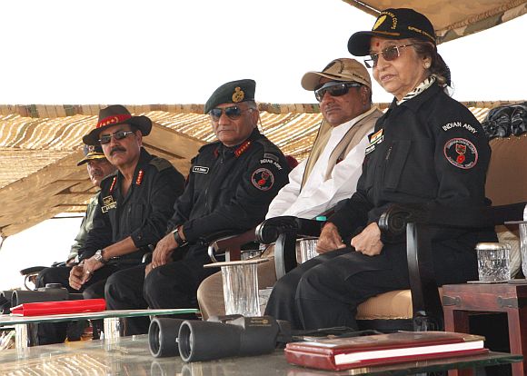 President Pratibha Devisingh Patil witnessing the Strike Corps Offensive Operation by GOC-in C Southern Command & GOC 21 Corps, at Pachpadra, Rajasthan. Defence Minister AK Antony and the Army Chief, Gen VK Singh are also seen