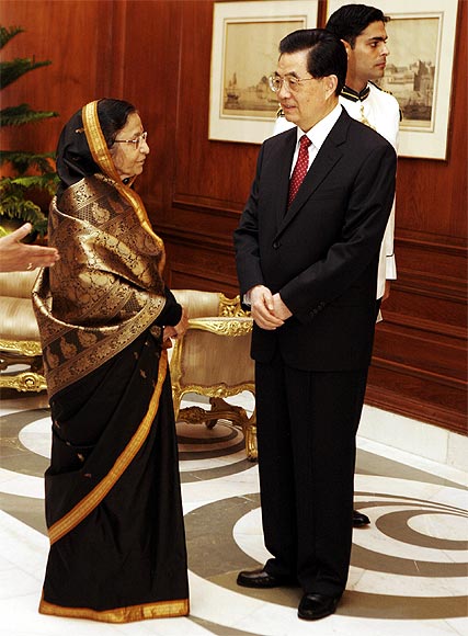 Chinese President Hu Jintao with President Pratibha Patil