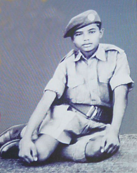 Childhood photo of Modi in his NCC uniform