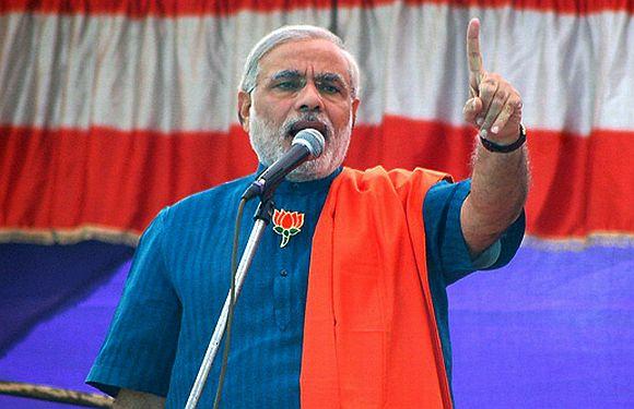 Narendra Modi's Shining Gujarat campaign was shaken by the Congress's Ghar nu Ghar campaign