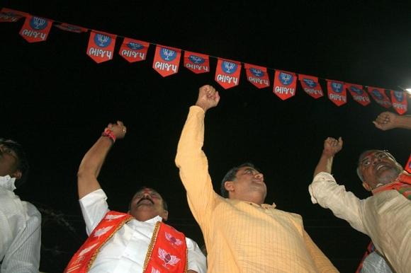 Paresh Rawal (in saffron) at the rally