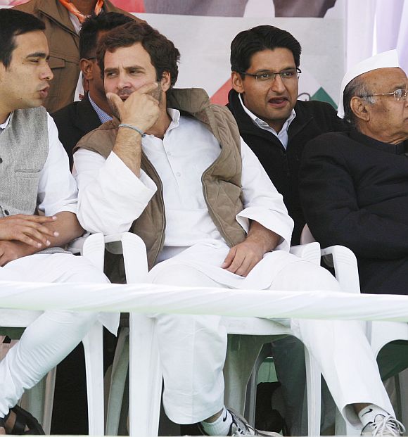 Rahul interacts with Ajit Singh's son Jayant