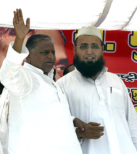 Mulayam Singh Yadav during the 2009 election campaign