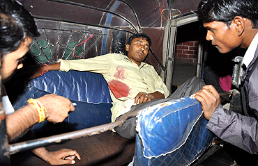 One the injured was an auto rickshaw driver