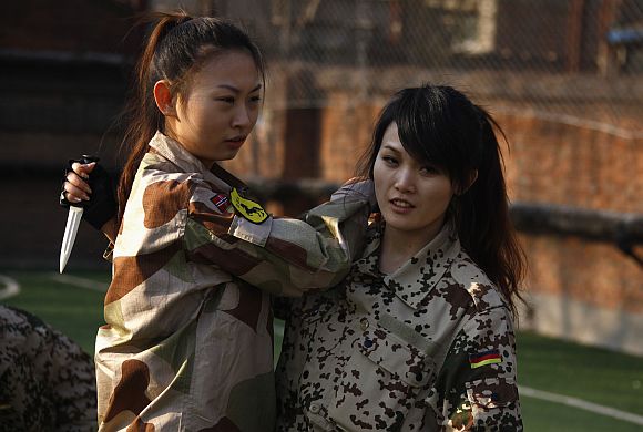 China's female bodyguards