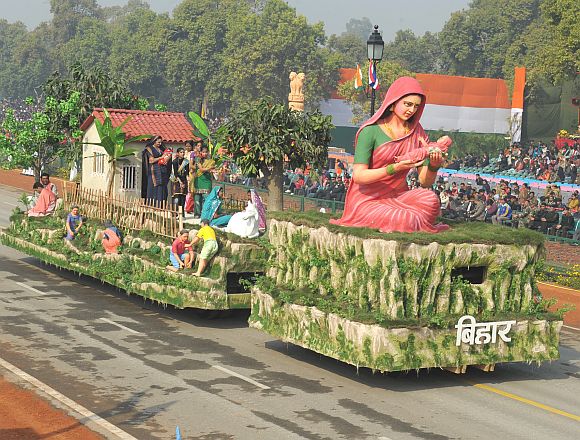 The tableau of Bihar passes through Rajpath