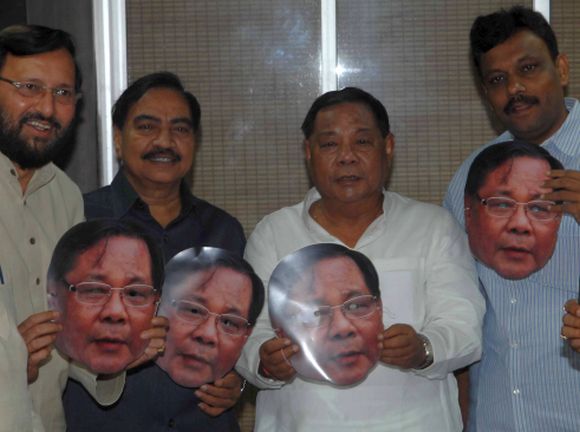 Opposition-backed Presidential nominee P A Sangma met with BJP leaders at the Indian Merchants' Chamber in Mumbai