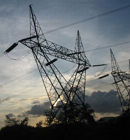Blackout in north India, neighbouring states blamed