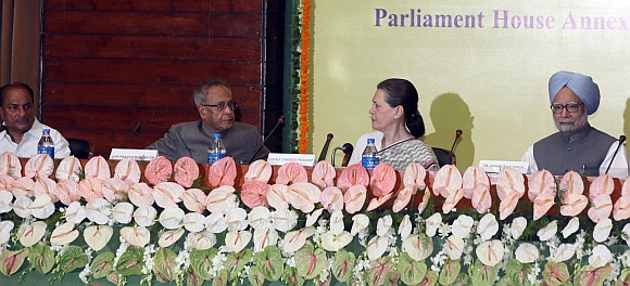 Defence Minister A K Antony, Finance Minister Pranab Mukherjee, Congress President Sonia Gandhi and Prime Minister Dr Manmohan Singh at the CWC meet