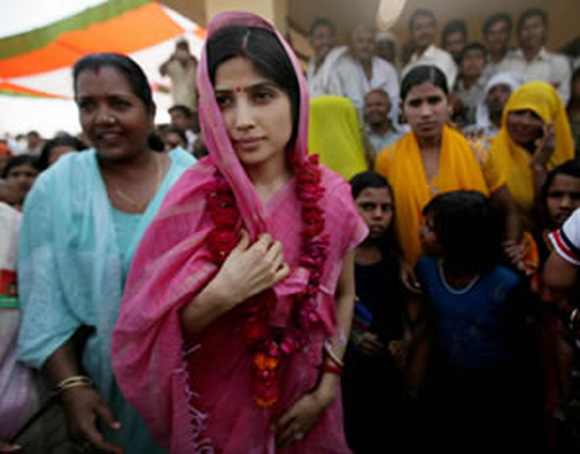Dimple Yadav during a campaign in Uttar Pradesh