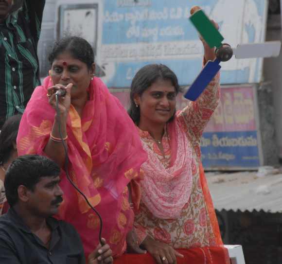 Jgana's mother Vijayamma and sister Sharmila during a campaign at Srikakulam District
