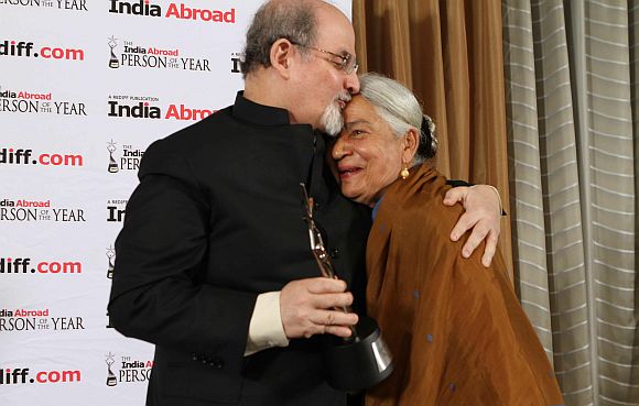 Renowned author Salman Rushdie greets Anita Desai, winner of the India Abroad Award for Lifetime Achievement