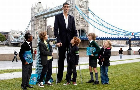 World's tallest man STOPS growing