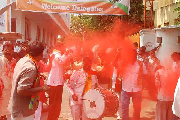 BJP supporrters rejoice after defeating TRS in Mahabubnagar