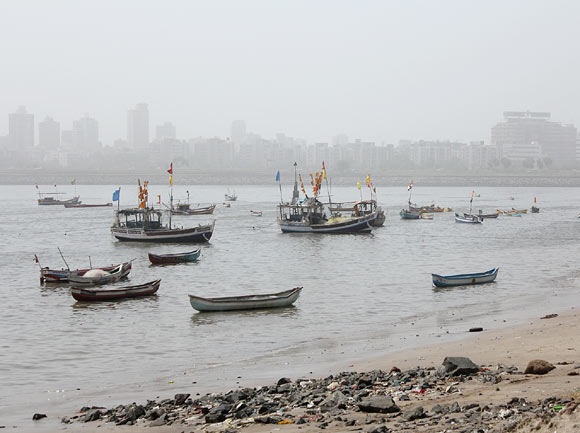Mumbai witnessed a wind speed of around 20-22 km per hour