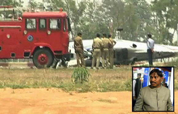 Chopper of Jharkhand CM Arjun Munda (inset) crash landed at Ranchi airport