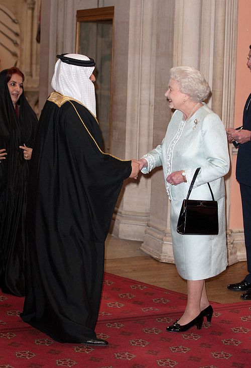 King of Bahrain Hamad ibn Isa Al Khalifa is greeted by Queen Elizabeth II as he arrives at a lunch for Sovereign Monarch's held in honour of Queen Elizabeth II's Diamond Jubilee, at Windsor Castle, on May 18, 2012 in Windsor, England