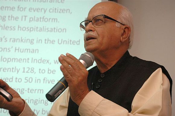 Will be happy to see Narendrabhai as PM: Advani