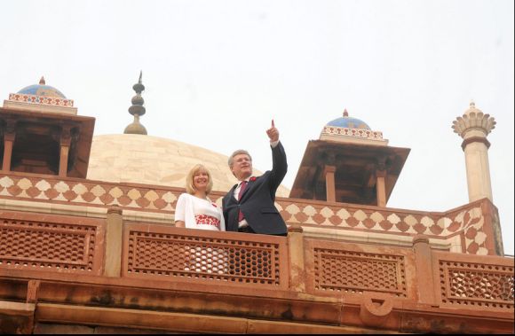 Prime Minister of Canada Stephen Harper and his wife Laureen at Humayun's Tomb in New Delhi