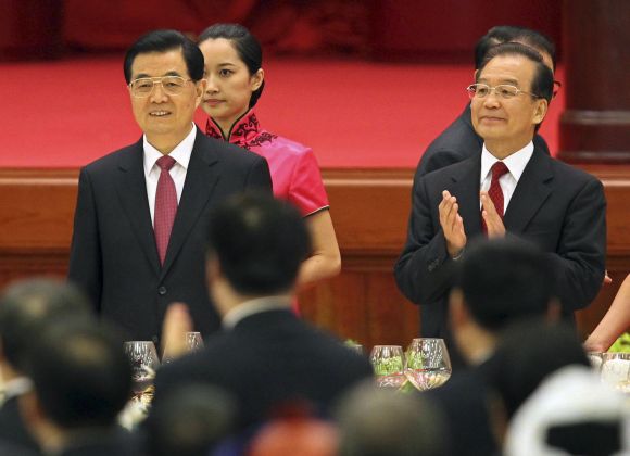 China's President Hu and Premier Wen attend a banquet in Beijing
