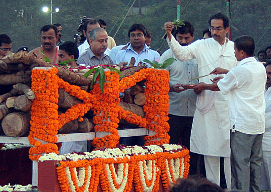 Uddhav at the funeral pyre