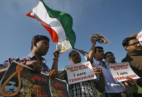 IN PICS: India reacts to Kasab's hanging