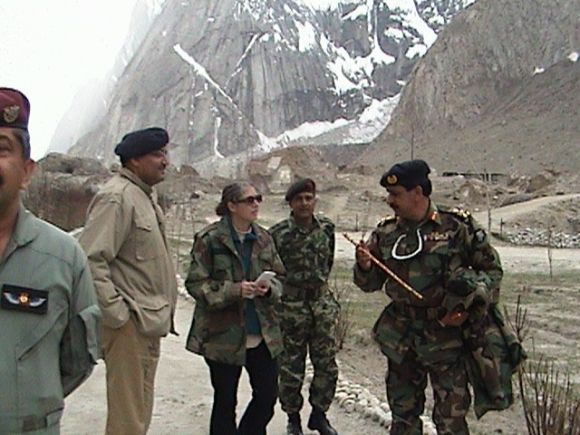 Myra MacDonald with Pakistan army officers in the Gyari sector in 2004