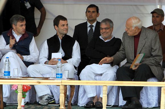 Rahul Gandhi sells the FDI idea to Kashmiris