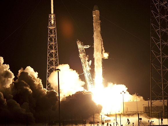 The SpaceX Falcon 9 rocket lifts off from Space Launch Complex 40 at the Cape Canaveral Air Force Station in Cape Canaveral, Florida. Picture taken on October 7, 2012