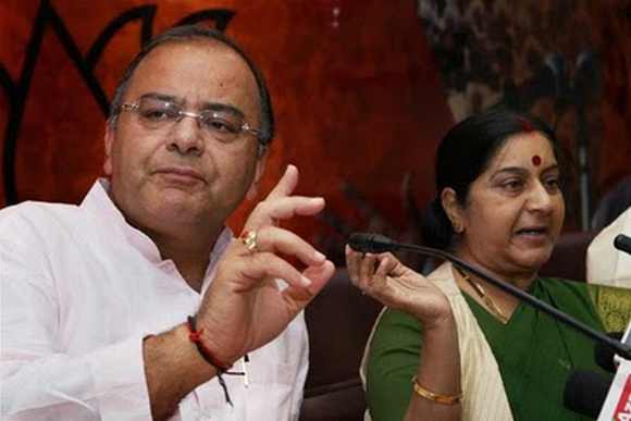 Leaders of Opposition in Parliament Arun Jaitley and Sushma Swaraj