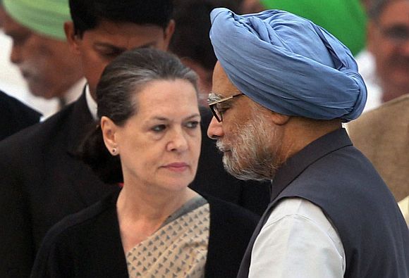 'Congress has again turned into a gigantic machinery to make money from crony capitalists'