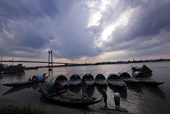 Rain clouds approach over River Ganges in Kolkata