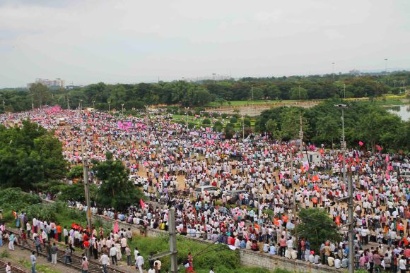 Thousands of Telangana activists gather at Necklace Road in Hyderabad for protest march on Sunday