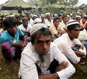 Govt to conduct census on Rohingya Muslims Rediff