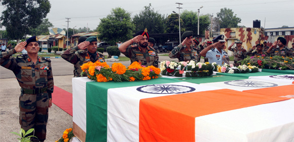 Army chief's final farewell to brave martyrs