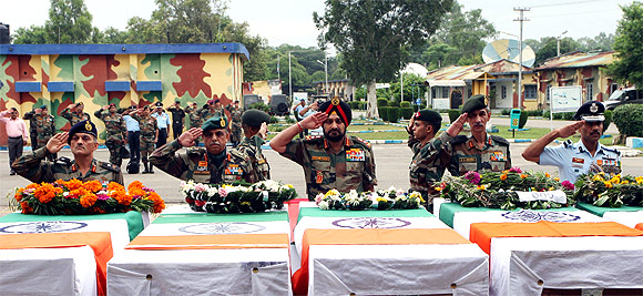 Army chief's final farewell to brave martyrs
